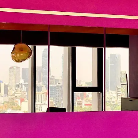 Suite Chic Hcondesa
